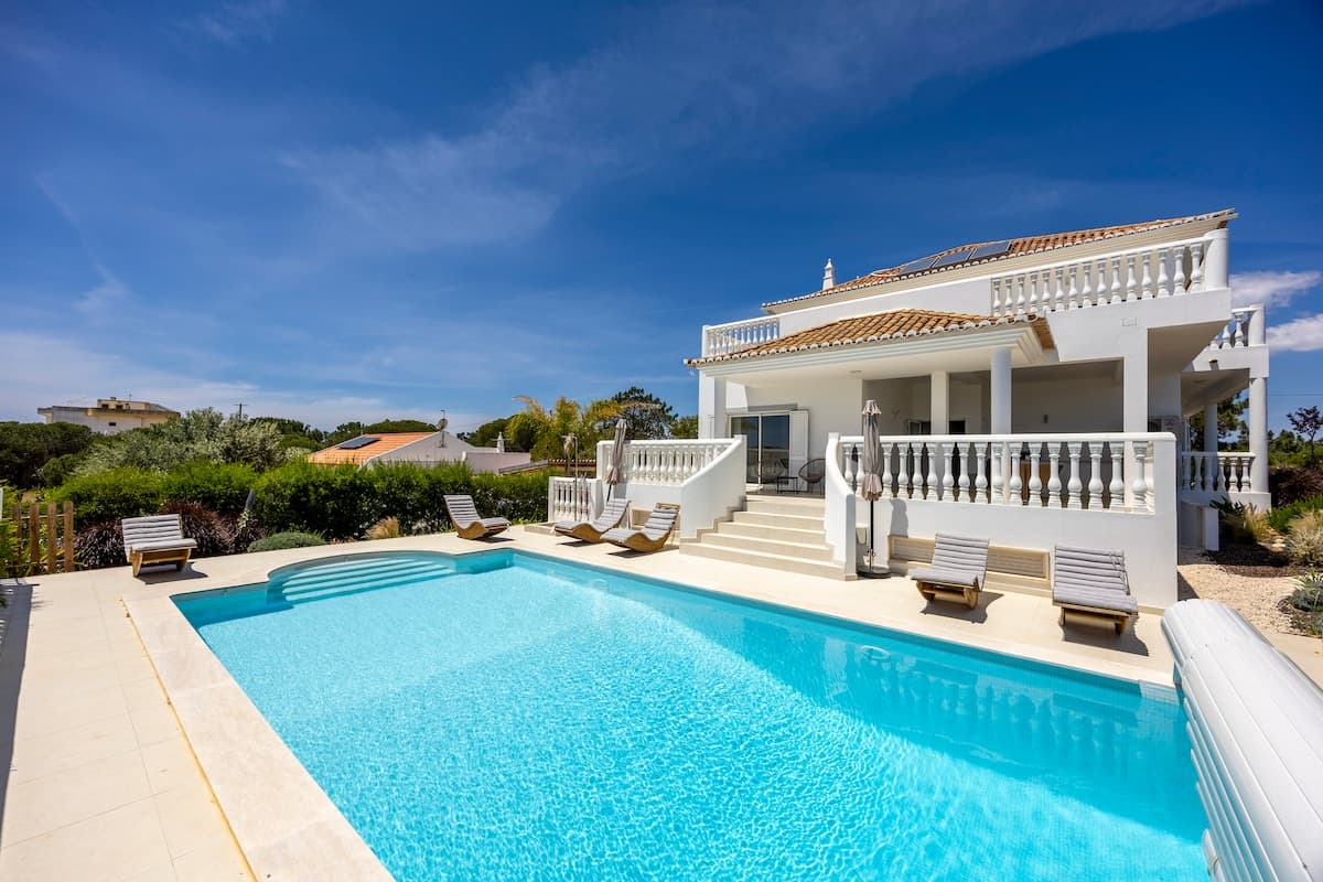 Villa Magical Light — Lagos